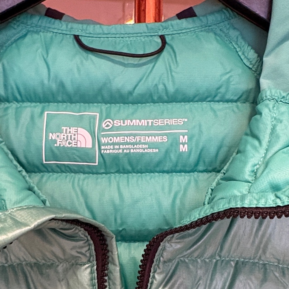 The North Face Women's Teal Puffer Jacket - Picture 2 of 5